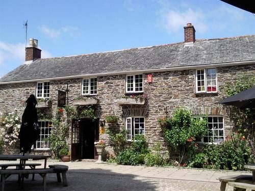 The Crooked Inn - Inn Landrake Exterior photo